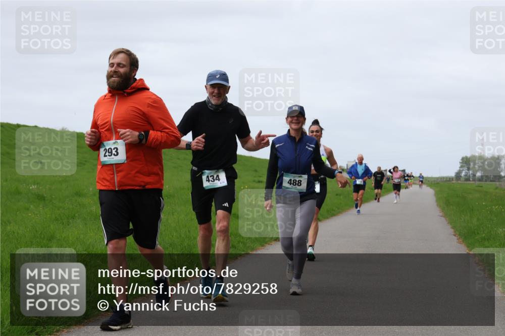 04.05.2025 - 8. Wedeler Halbmarathon Yannick Fuchs http://msf.ph/oto/7829258 04.05.2025 11:36:28 Laufen 293, 434, 488 meine-sportfotos.de