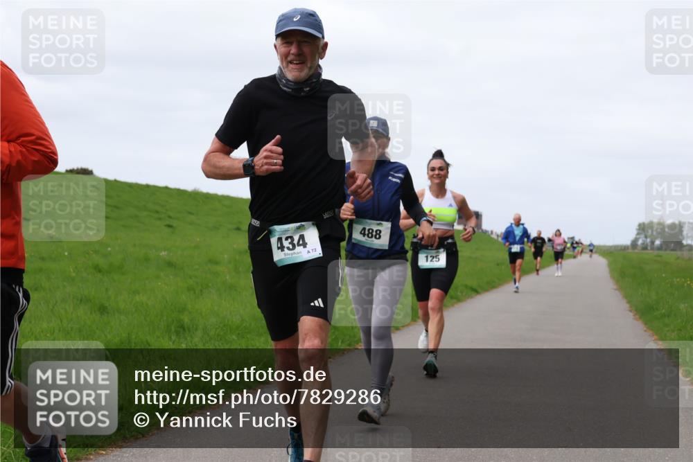 04.05.2025 - 8. Wedeler Halbmarathon Yannick Fuchs http://msf.ph/oto/7829286 04.05.2025 11:36:29 Laufen 434, 72, 488, 125 meine-sportfotos.de