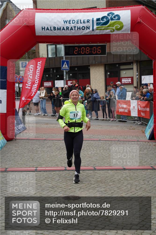 04.05.2025 - 8. Wedeler Halbmarathon Felixshl http://msf.ph/oto/7829291 04.05.2025 12:08:04 Ziel 17 meine-sportfotos.de