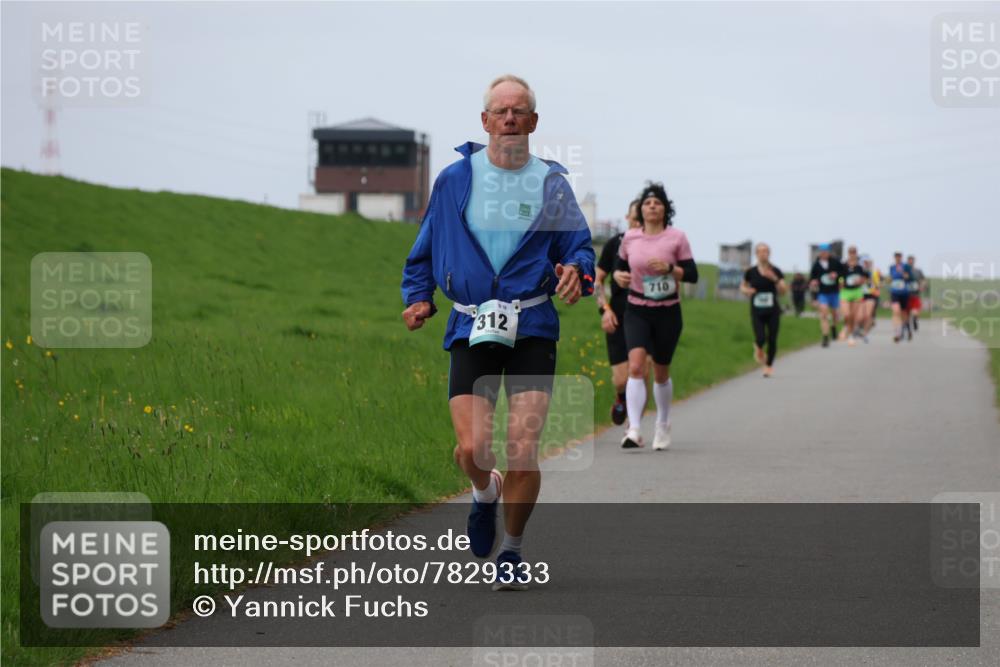 04.05.2025 - 8. Wedeler Halbmarathon Yannick Fuchs http://msf.ph/oto/7829333 04.05.2025 11:36:32 Laufen 4, 312, 710 meine-sportfotos.de