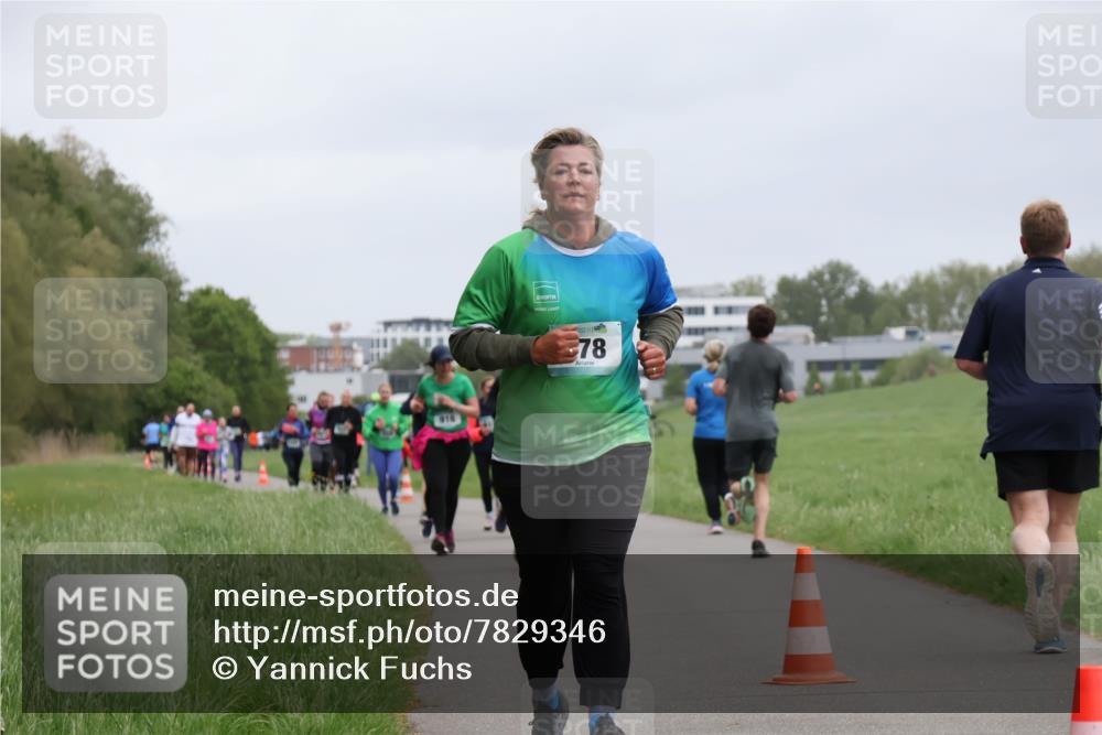 04.05.2025 - 8. Wedeler Halbmarathon Yannick Fuchs http://msf.ph/oto/7829346 04.05.2025 11:17:31 Laufen 916, 78 meine-sportfotos.de