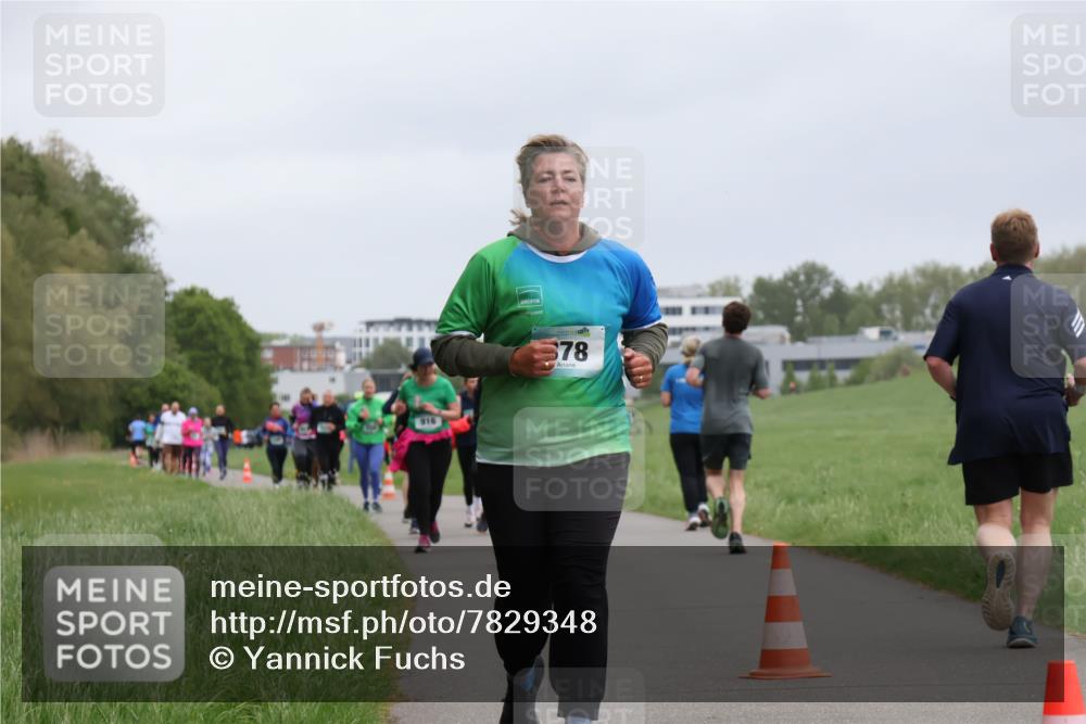04.05.2025 - 8. Wedeler Halbmarathon Yannick Fuchs http://msf.ph/oto/7829348 04.05.2025 11:17:31 Laufen 916, 28, 678 meine-sportfotos.de