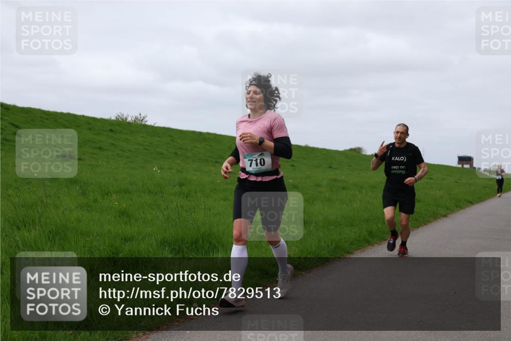 04.05.2025 - 8. Wedeler Halbmarathon Yannick Fuchs http://msf.ph/oto/7829513 04.05.2025 11:36:43 Laufen 710 meine-sportfotos.de
