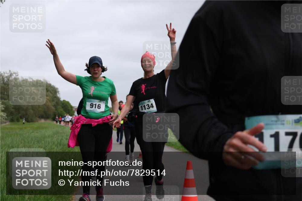 04.05.2025 - 8. Wedeler Halbmarathon Yannick Fuchs http://msf.ph/oto/7829514 04.05.2025 11:17:44 Laufen 916, 1134, 17 meine-sportfotos.de