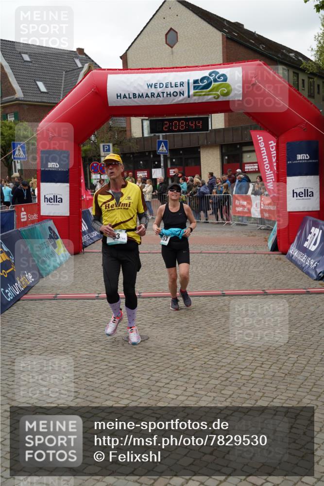 04.05.2025 - 8. Wedeler Halbmarathon Felixshl http://msf.ph/oto/7829530 04.05.2025 12:08:42 Ziel 93, 1153 meine-sportfotos.de