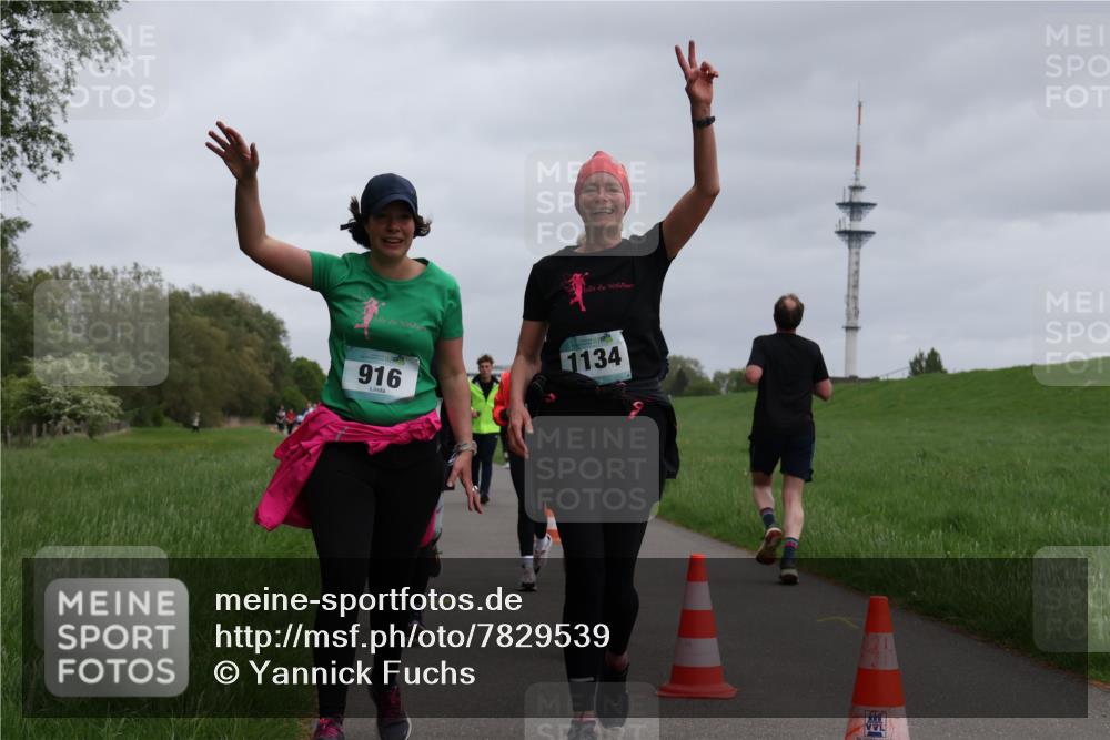 04.05.2025 - 8. Wedeler Halbmarathon Yannick Fuchs http://msf.ph/oto/7829539 04.05.2025 11:17:44 Laufen 1134, 916 meine-sportfotos.de