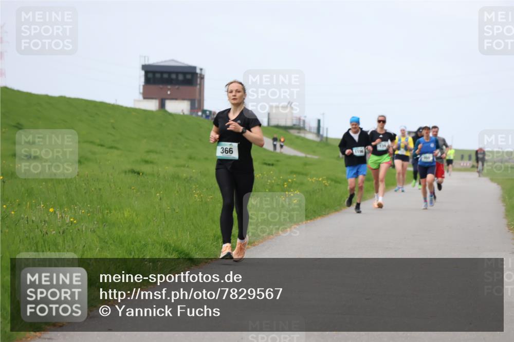 04.05.2025 - 8. Wedeler Halbmarathon Yannick Fuchs http://msf.ph/oto/7829567 04.05.2025 11:36:46 Laufen 366 meine-sportfotos.de