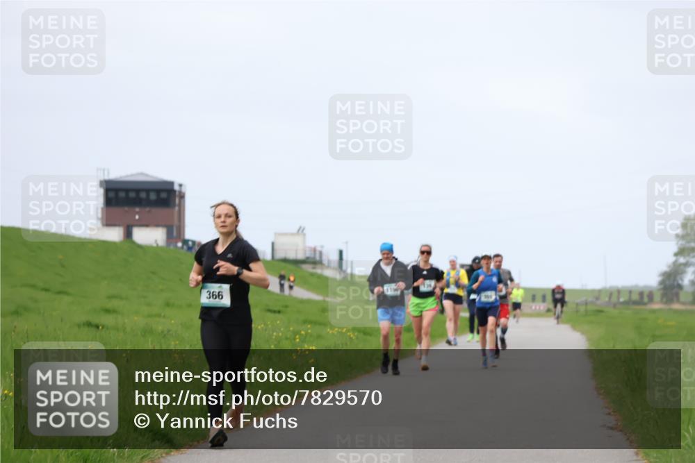 04.05.2025 - 8. Wedeler Halbmarathon Yannick Fuchs http://msf.ph/oto/7829570 04.05.2025 11:36:46 Laufen 366 meine-sportfotos.de