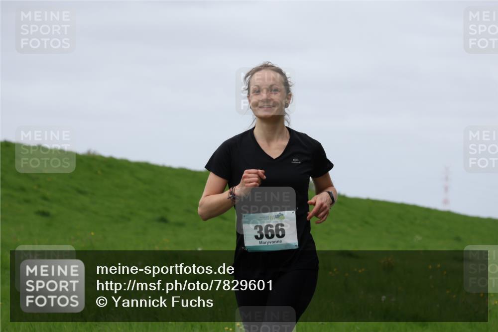 04.05.2025 - 8. Wedeler Halbmarathon Yannick Fuchs http://msf.ph/oto/7829601 04.05.2025 11:36:53 Laufen 6, 366 meine-sportfotos.de