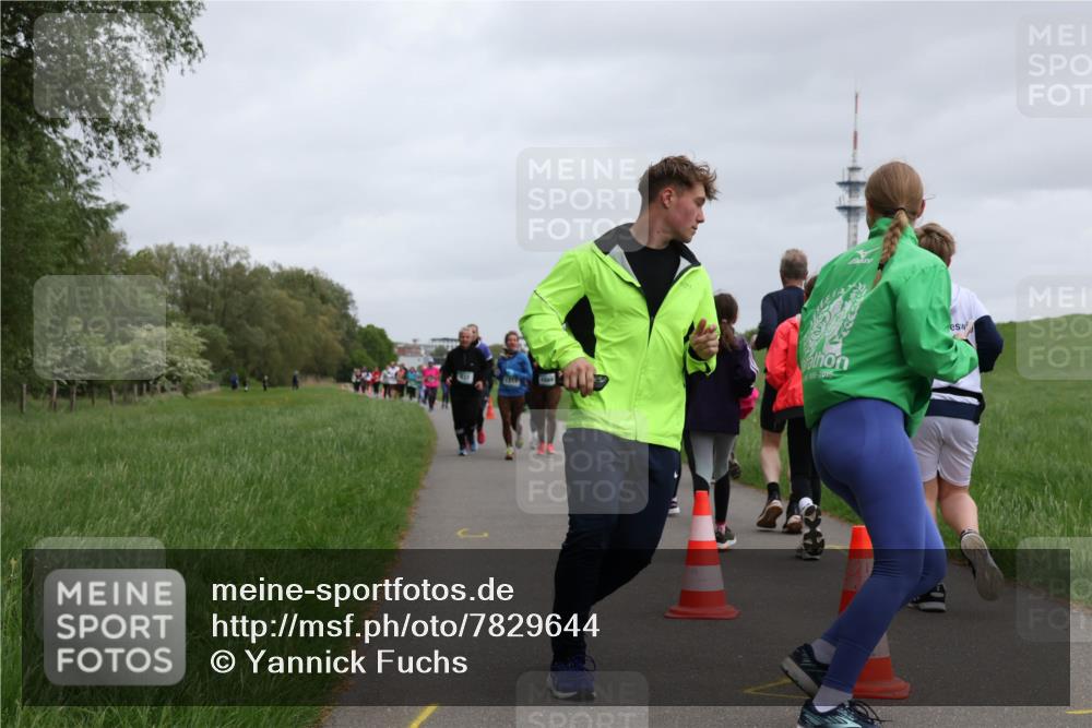 04.05.2025 - 8. Wedeler Halbmarathon Yannick Fuchs http://msf.ph/oto/7829644 04.05.2025 11:17:53 Laufen 2015 meine-sportfotos.de