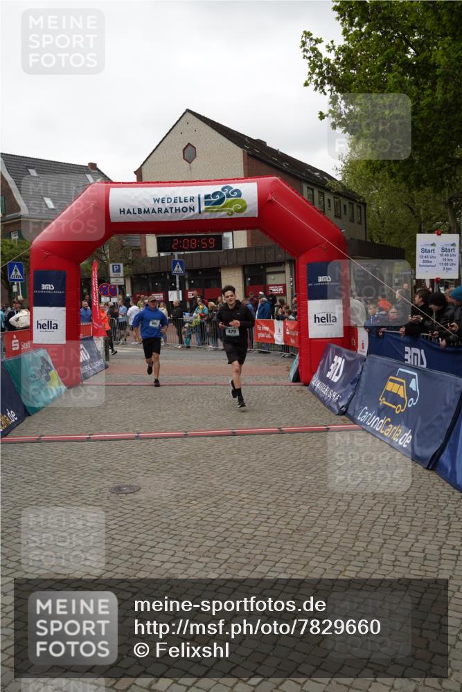 04.05.2025 - 8. Wedeler Halbmarathon Felixshl http://msf.ph/oto/7829660 04.05.2025 12:08:57 Ziel 12, 13, 269, 479, 491 meine-sportfotos.de
