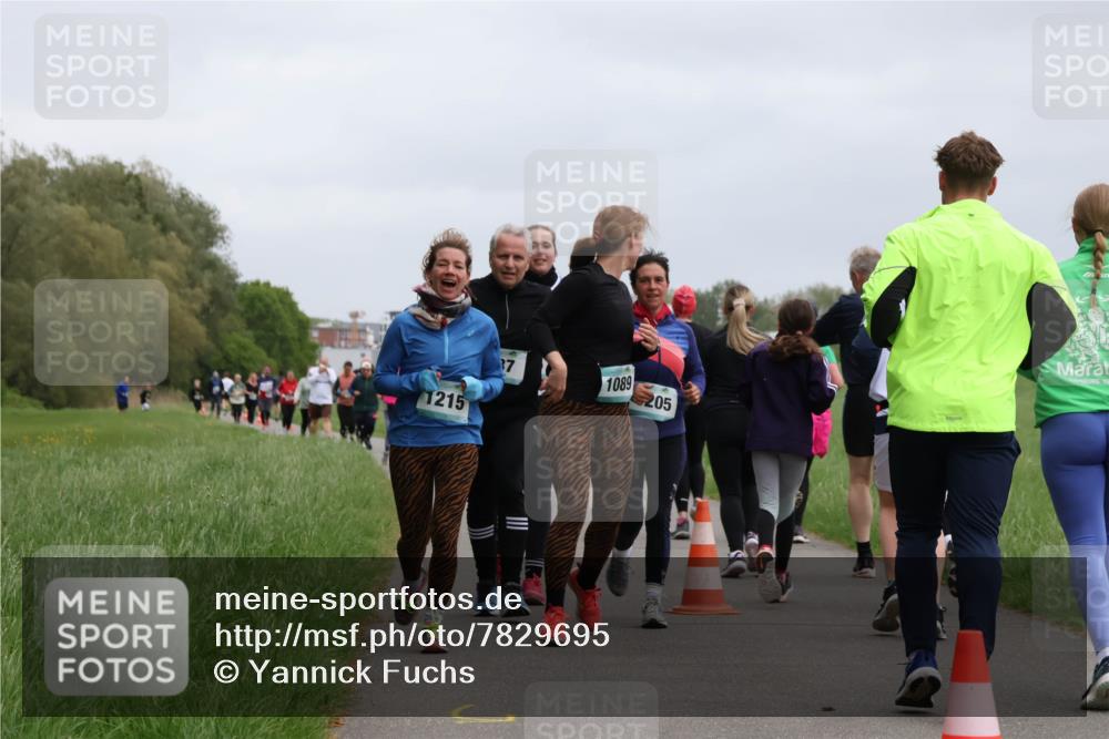 04.05.2025 - 8. Wedeler Halbmarathon Yannick Fuchs http://msf.ph/oto/7829695 04.05.2025 11:17:56 Laufen 1215, 37, 1089, 205, 19 meine-sportfotos.de