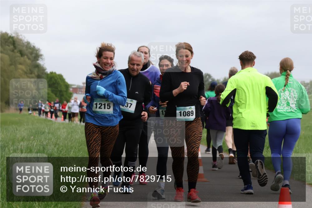 04.05.2025 - 8. Wedeler Halbmarathon Yannick Fuchs http://msf.ph/oto/7829715 04.05.2025 11:17:57 Laufen 37, 1215, 1089, 1986 meine-sportfotos.de