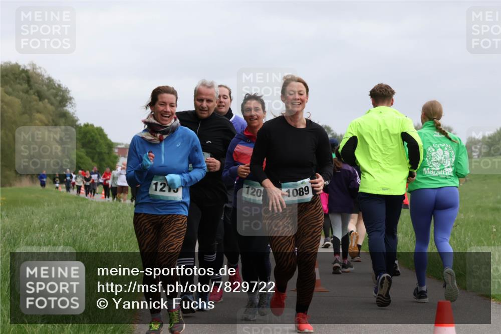 04.05.2025 - 8. Wedeler Halbmarathon Yannick Fuchs http://msf.ph/oto/7829722 04.05.2025 11:17:57 Laufen 121, 120, 1089 meine-sportfotos.de