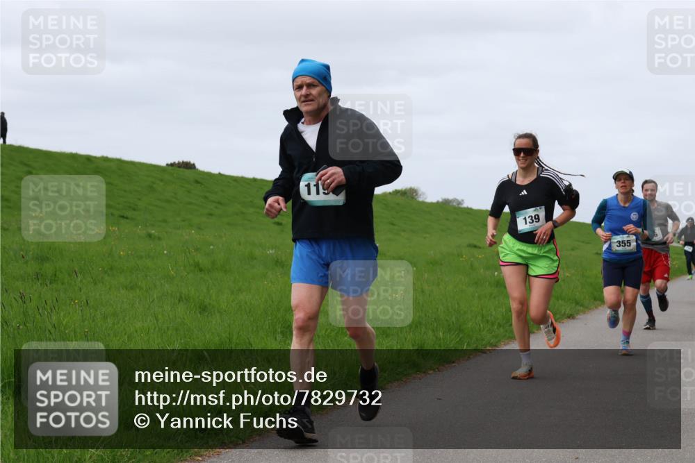04.05.2025 - 8. Wedeler Halbmarathon Yannick Fuchs http://msf.ph/oto/7829732 04.05.2025 11:37:02 Laufen 119, 139, 355 meine-sportfotos.de