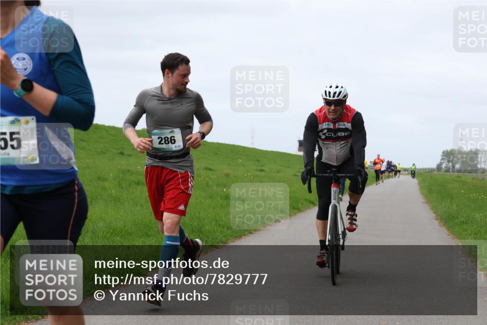 04.05.2025 - 8. Wedeler Halbmarathon Yannick Fuchs http://msf.ph/oto/7829777 04.05.2025 11:37:05 Laufen 55, 286, 25 meine-sportfotos.de