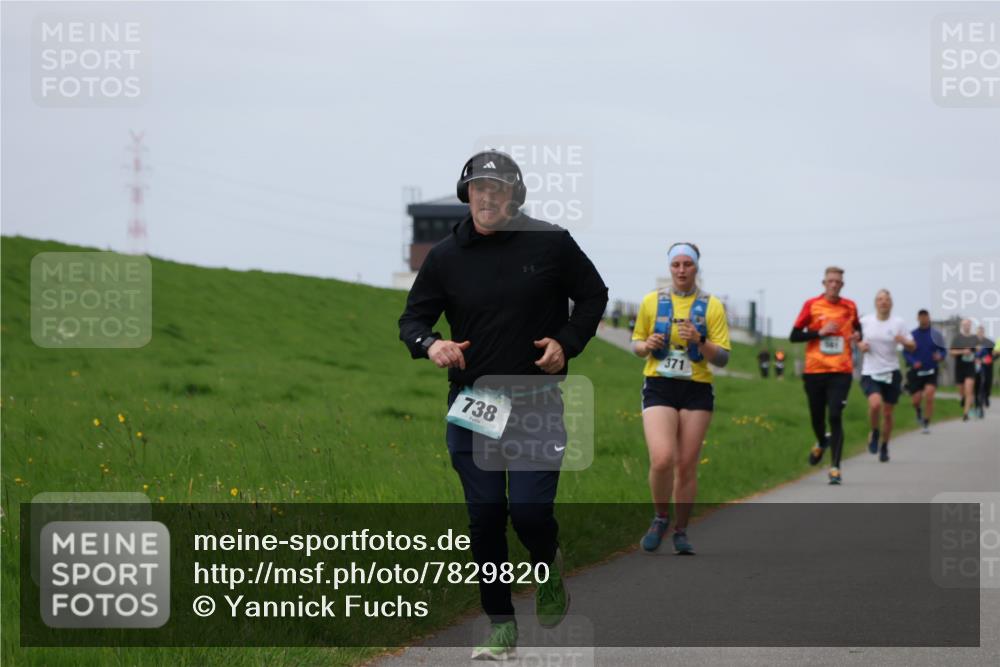 04.05.2025 - 8. Wedeler Halbmarathon Yannick Fuchs http://msf.ph/oto/7829820 04.05.2025 11:37:09 Laufen 738, 371 meine-sportfotos.de