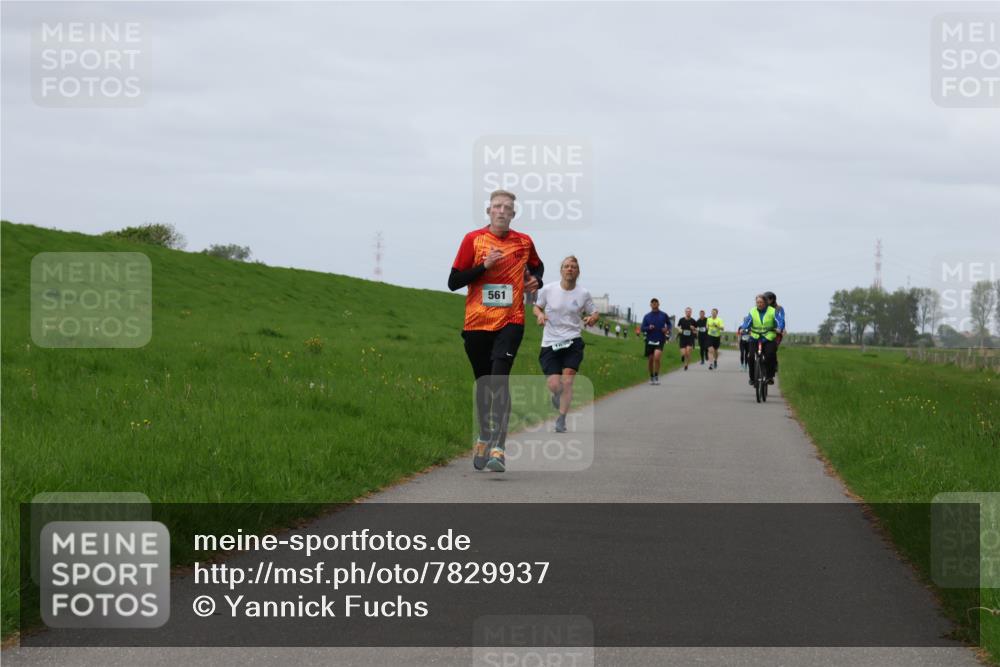 04.05.2025 - 8. Wedeler Halbmarathon Yannick Fuchs http://msf.ph/oto/7829937 04.05.2025 11:37:22 Laufen 561, 571 meine-sportfotos.de
