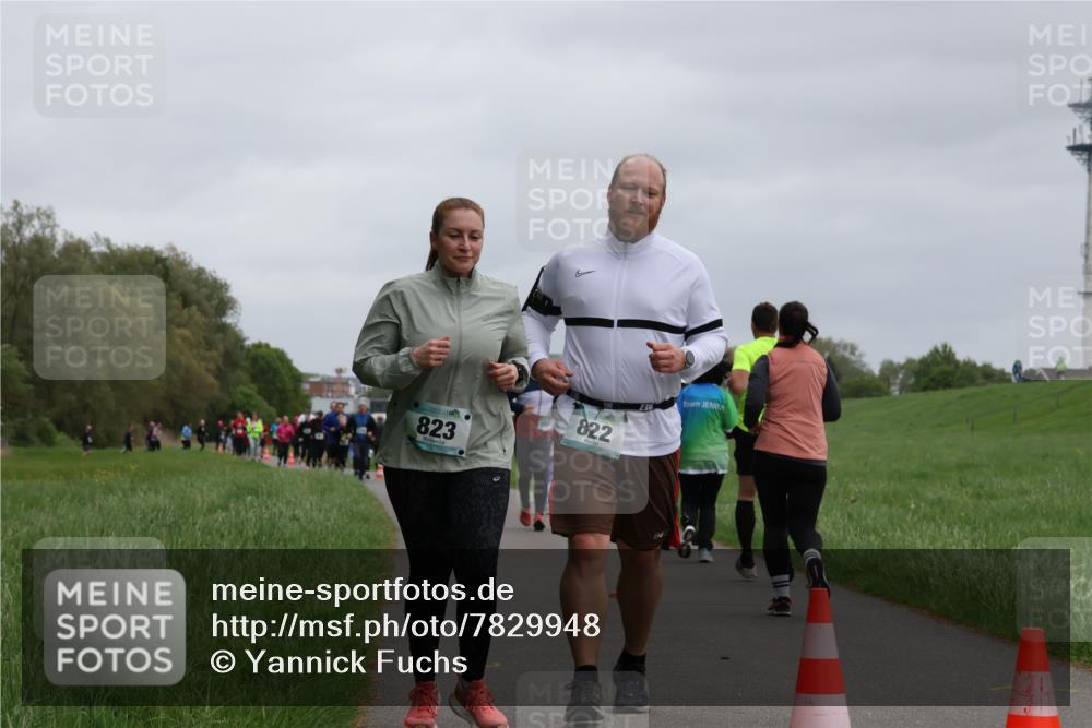 04.05.2025 - 8. Wedeler Halbmarathon Yannick Fuchs http://msf.ph/oto/7829948 04.05.2025 11:18:30 Laufen 823, 822, 736 meine-sportfotos.de