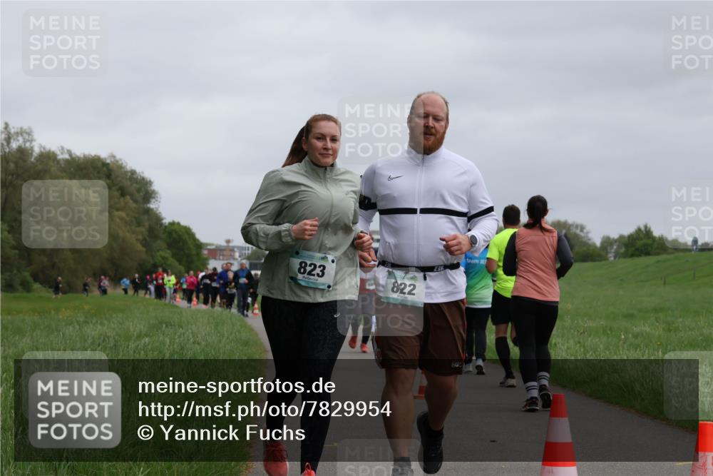 04.05.2025 - 8. Wedeler Halbmarathon Yannick Fuchs http://msf.ph/oto/7829954 04.05.2025 11:18:30 Laufen 823, 822, 238 meine-sportfotos.de