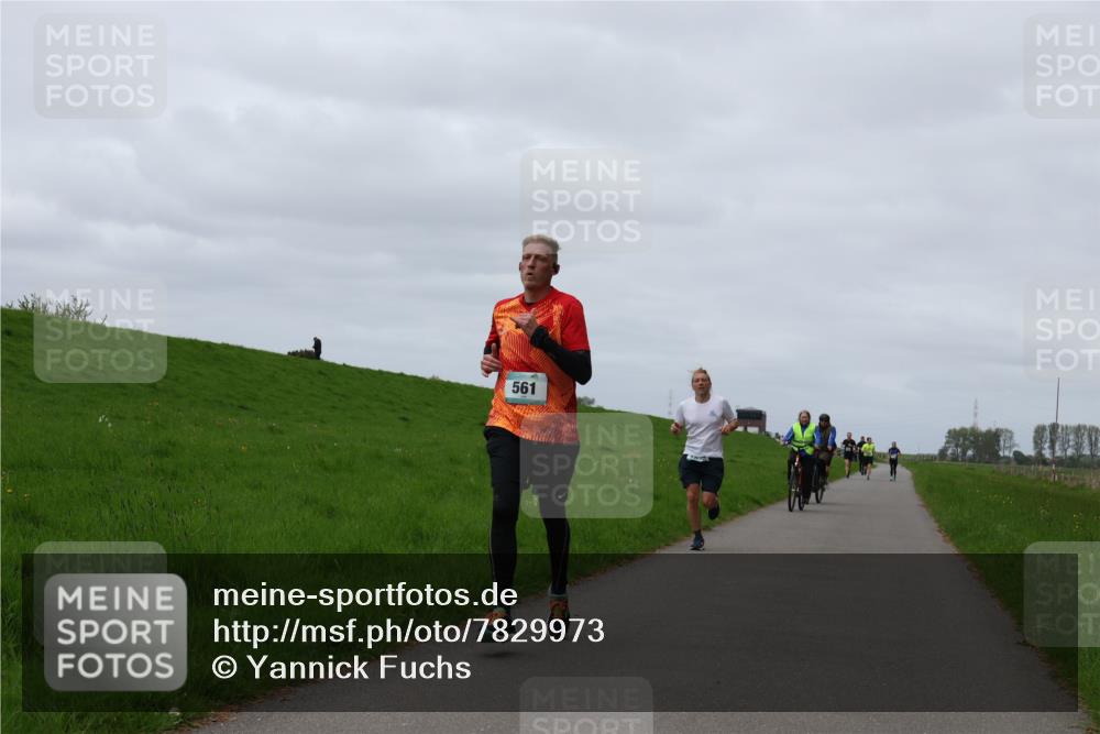 04.05.2025 - 8. Wedeler Halbmarathon Yannick Fuchs http://msf.ph/oto/7829973 04.05.2025 11:37:25 Laufen 561 meine-sportfotos.de