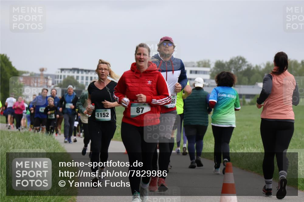 04.05.2025 - 8. Wedeler Halbmarathon Yannick Fuchs http://msf.ph/oto/7829986 04.05.2025 11:18:33 Laufen 1152, 87, 90 meine-sportfotos.de