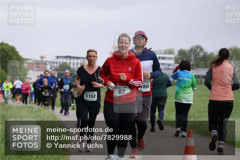 04.05.2025 - 8. Wedeler Halbmarathon Yannick Fuchs http://msf.ph/oto/7829988 04.05.2025 11:18:34 Laufen 1152, 87, 1090, 8158 meine-sportfotos.de