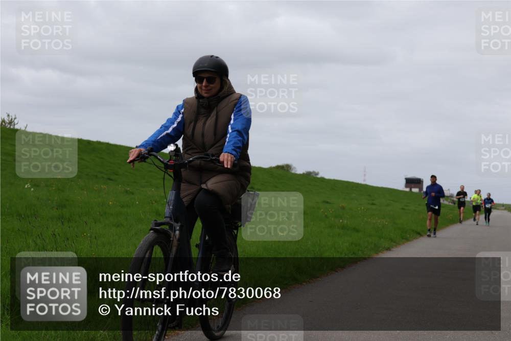 04.05.2025 - 8. Wedeler Halbmarathon Yannick Fuchs http://msf.ph/oto/7830068 04.05.2025 11:37:31 Laufen  meine-sportfotos.de