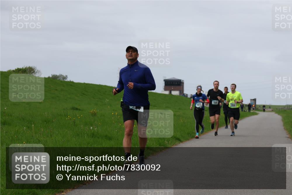 04.05.2025 - 8. Wedeler Halbmarathon Yannick Fuchs http://msf.ph/oto/7830092 04.05.2025 11:37:35 Laufen 325, 960, 935 meine-sportfotos.de