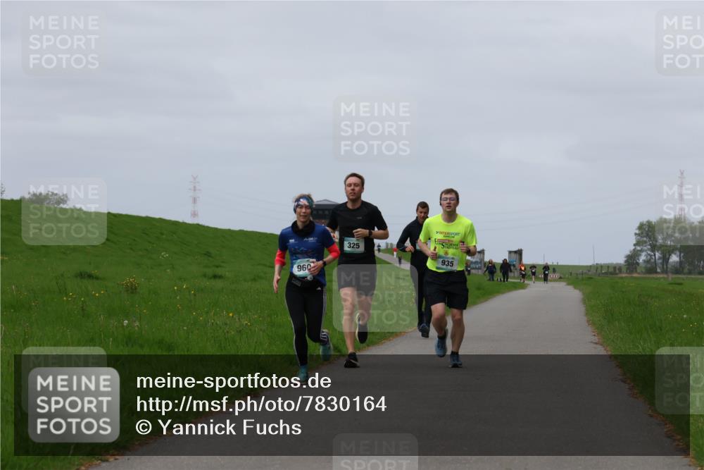 04.05.2025 - 8. Wedeler Halbmarathon Yannick Fuchs http://msf.ph/oto/7830164 04.05.2025 11:37:38 Laufen  meine-sportfotos.de