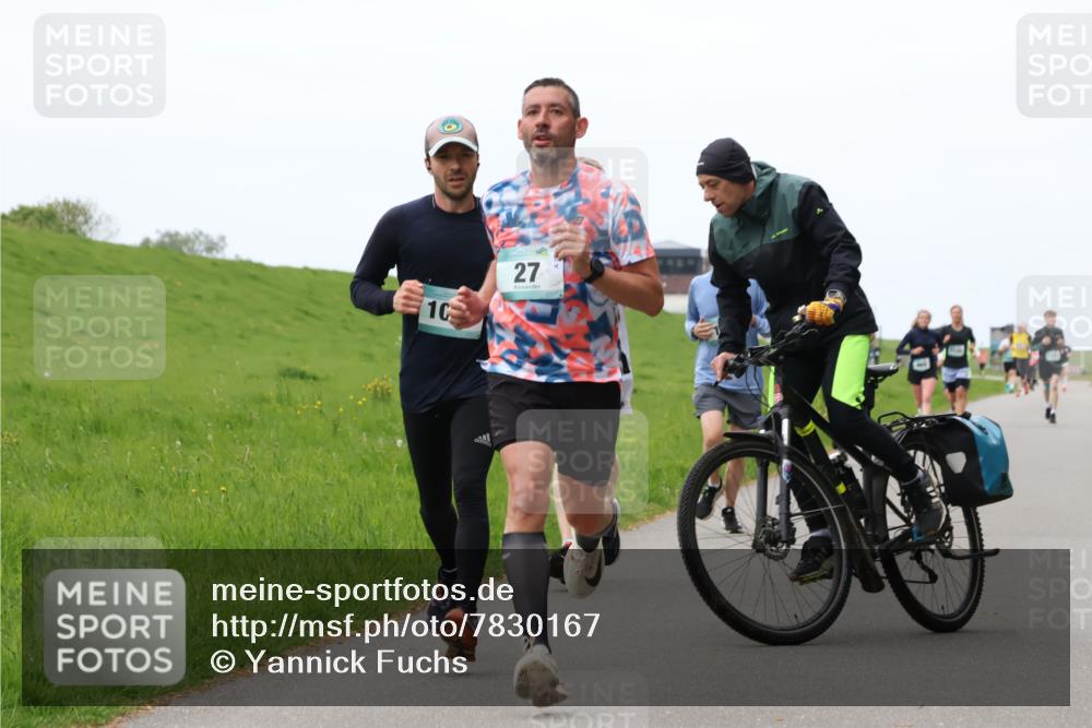 04.05.2025 - 8. Wedeler Halbmarathon Yannick Fuchs http://msf.ph/oto/7830167 04.05.2025 11:18:50 Laufen 10, 27 meine-sportfotos.de