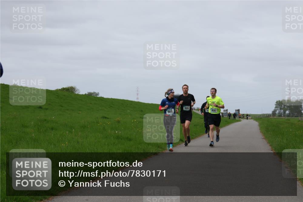 04.05.2025 - 8. Wedeler Halbmarathon Yannick Fuchs http://msf.ph/oto/7830171 04.05.2025 11:37:39 Laufen 960, 325, 935 meine-sportfotos.de