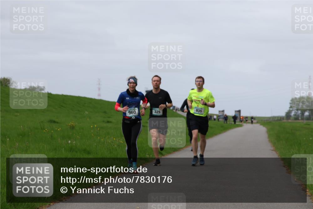 04.05.2025 - 8. Wedeler Halbmarathon Yannick Fuchs http://msf.ph/oto/7830176 04.05.2025 11:37:39 Laufen 960, 325, 935 meine-sportfotos.de