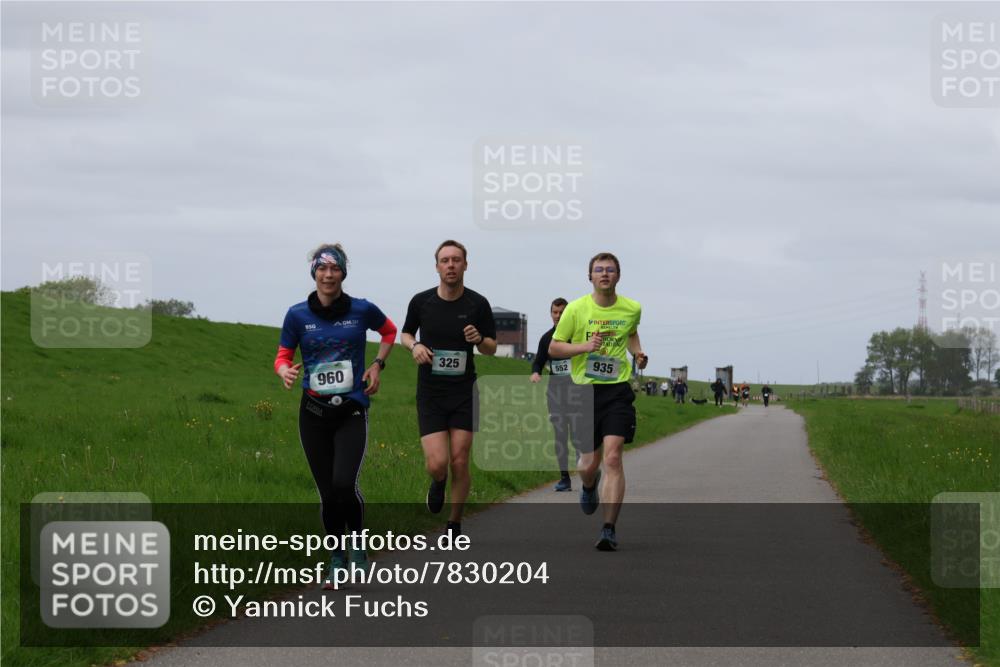 04.05.2025 - 8. Wedeler Halbmarathon Yannick Fuchs http://msf.ph/oto/7830204 04.05.2025 11:37:41 Laufen 960, 325, 552, 935 meine-sportfotos.de