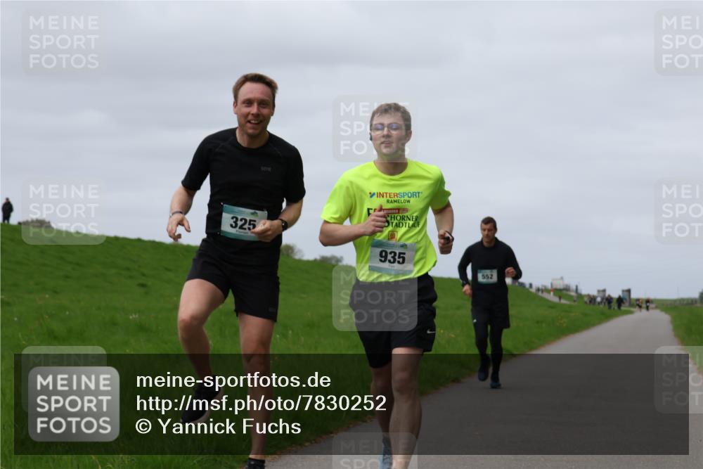 04.05.2025 - 8. Wedeler Halbmarathon Yannick Fuchs http://msf.ph/oto/7830252 04.05.2025 11:37:44 Laufen 38, 325, 935, 552 meine-sportfotos.de