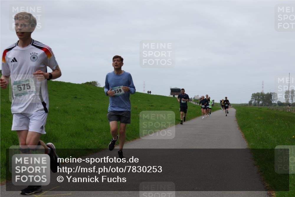 04.05.2025 - 8. Wedeler Halbmarathon Yannick Fuchs http://msf.ph/oto/7830253 04.05.2025 11:18:53 Laufen 575, 128, 159 meine-sportfotos.de