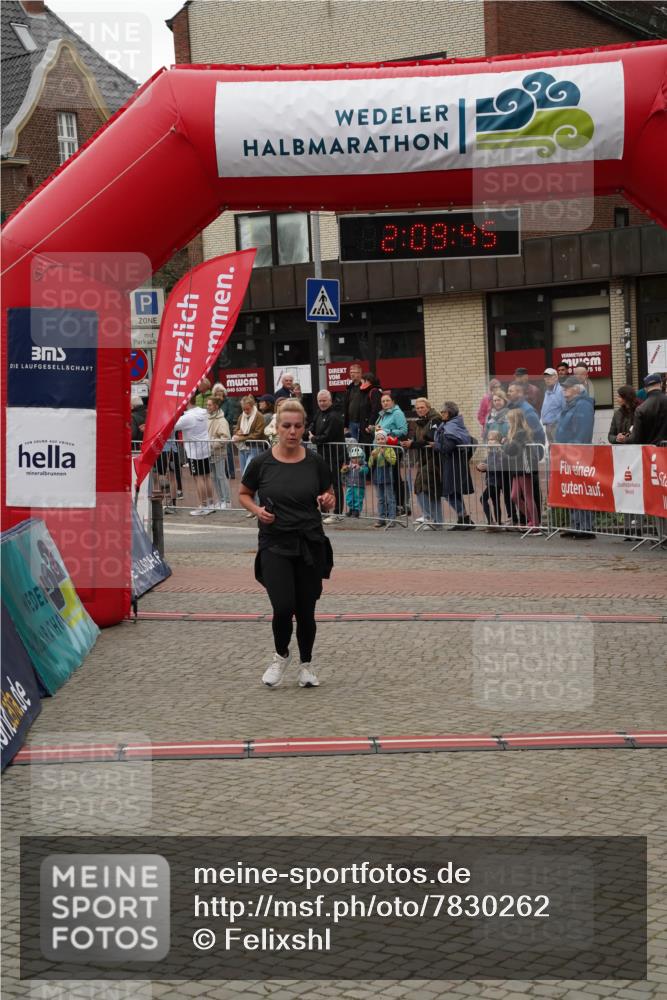 04.05.2025 - 8. Wedeler Halbmarathon Felixshl http://msf.ph/oto/7830262 04.05.2025 12:09:43 Ziel 135 meine-sportfotos.de