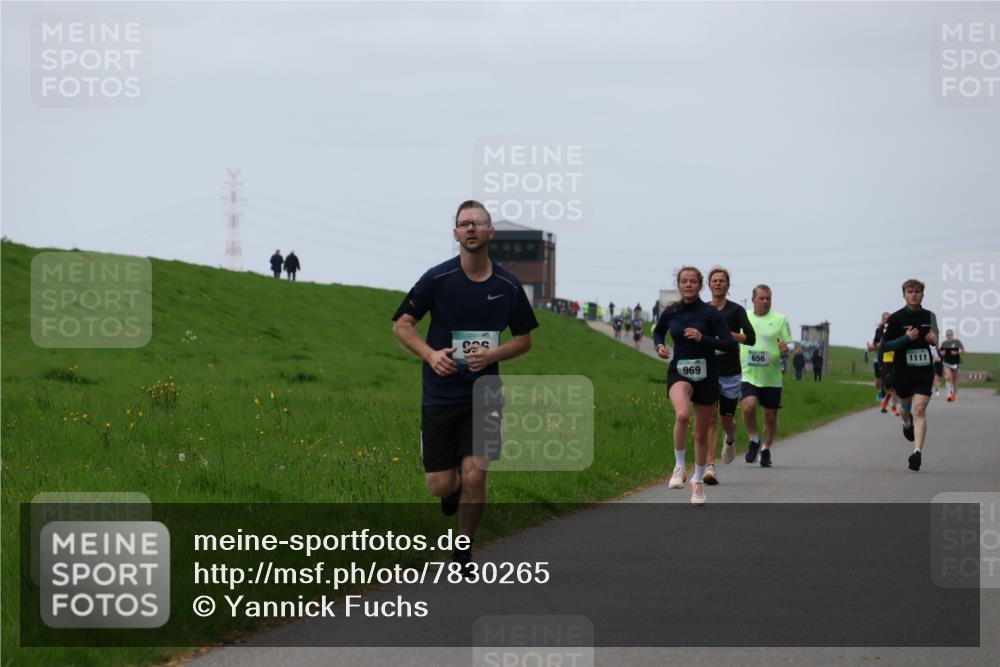04.05.2025 - 8. Wedeler Halbmarathon Yannick Fuchs http://msf.ph/oto/7830265 04.05.2025 11:18:55 Laufen 969, 656, 1111 meine-sportfotos.de
