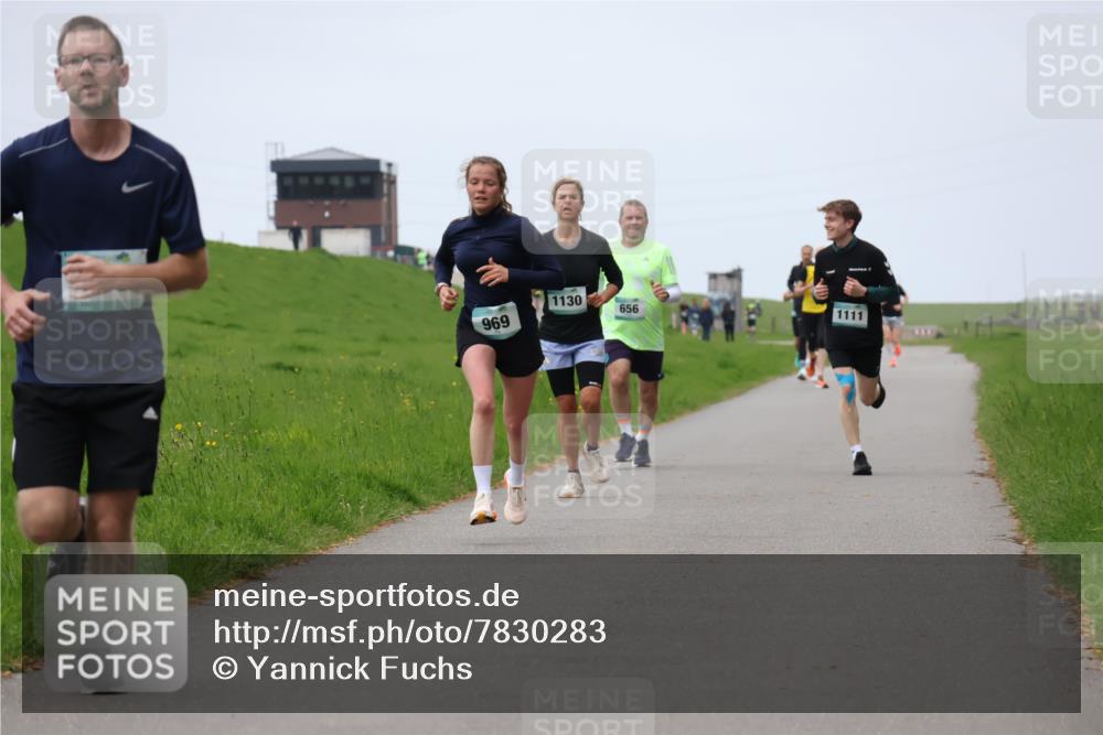 04.05.2025 - 8. Wedeler Halbmarathon Yannick Fuchs http://msf.ph/oto/7830283 04.05.2025 11:18:57 Laufen 969, 1130, 656, 1111 meine-sportfotos.de
