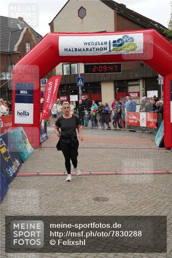 04.05.2025 - 8. Wedeler Halbmarathon Felixshl http://msf.ph/oto/7830288 04.05.2025 12:09:44 Ziel 135 meine-sportfotos.de