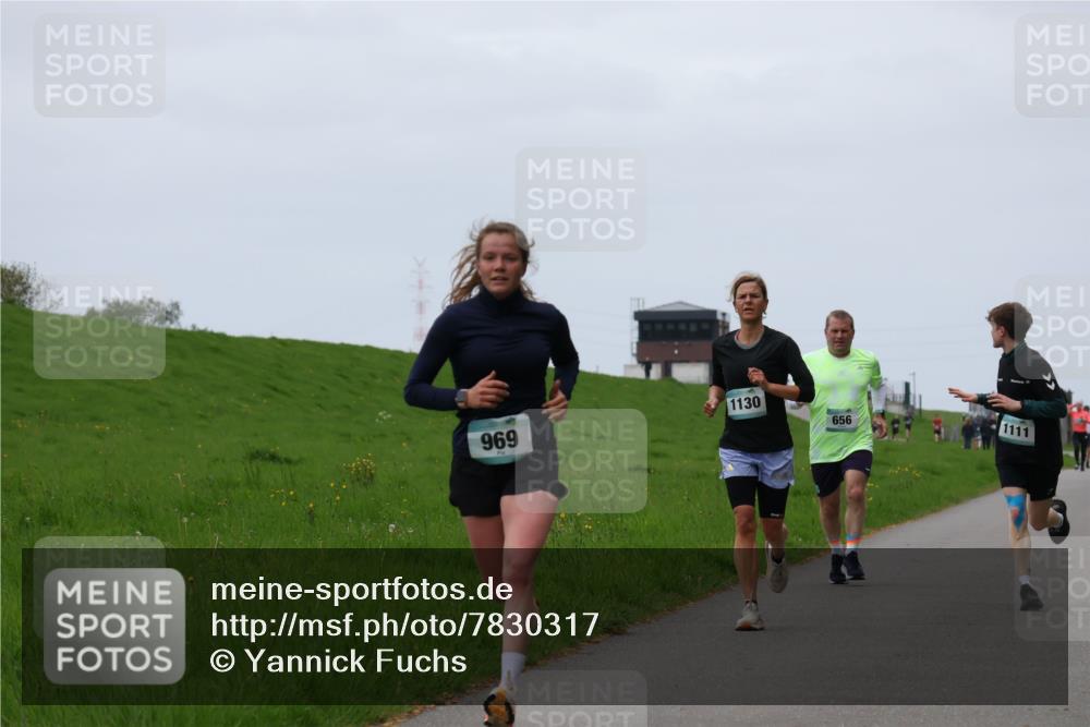 04.05.2025 - 8. Wedeler Halbmarathon Yannick Fuchs http://msf.ph/oto/7830317 04.05.2025 11:19:00 Laufen 1130, 656, 969, 1111 meine-sportfotos.de