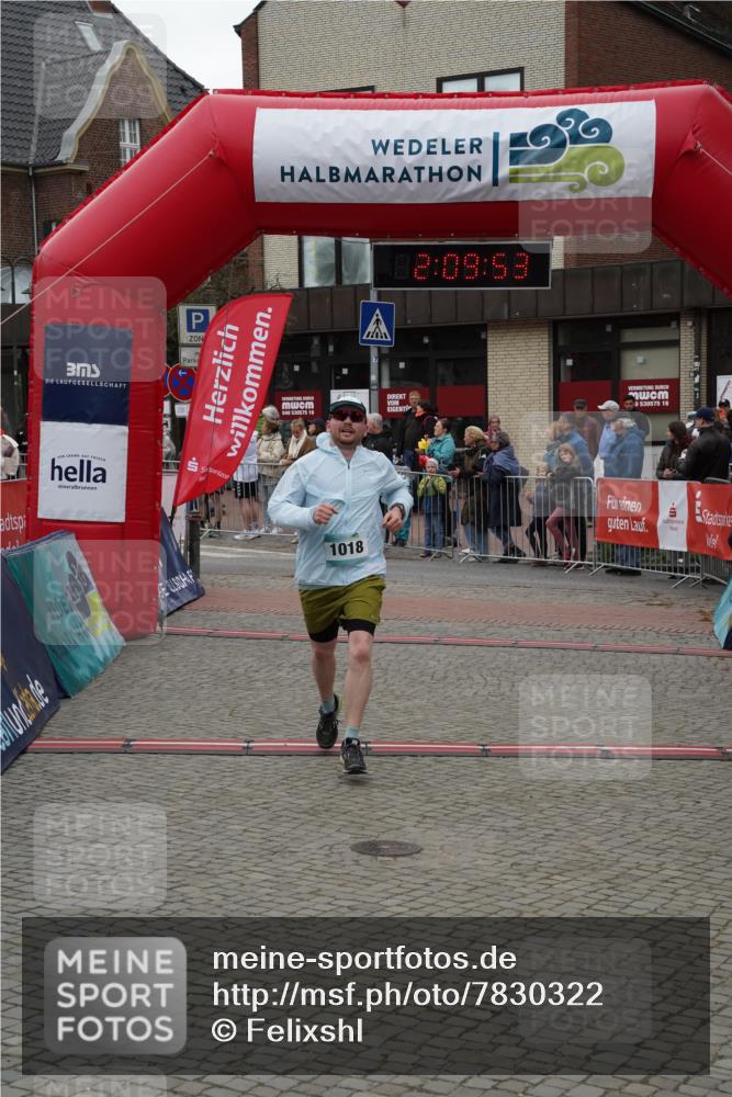 04.05.2025 - 8. Wedeler Halbmarathon Felixshl http://msf.ph/oto/7830322 04.05.2025 12:09:51 Ziel 1018 meine-sportfotos.de