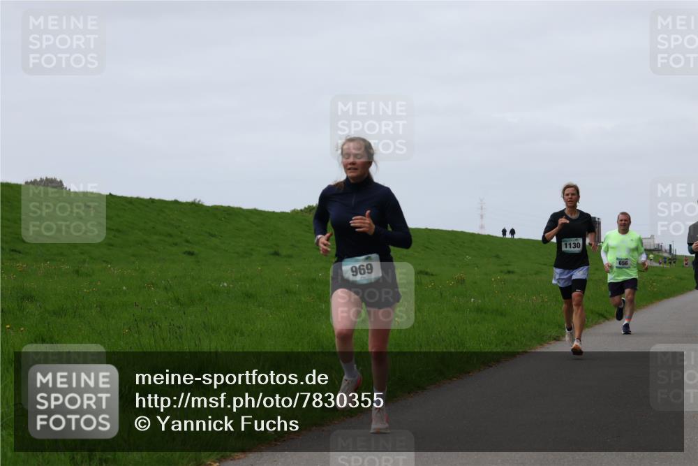 04.05.2025 - 8. Wedeler Halbmarathon Yannick Fuchs http://msf.ph/oto/7830355 04.05.2025 11:19:02 Laufen 969, 1130, 656 meine-sportfotos.de