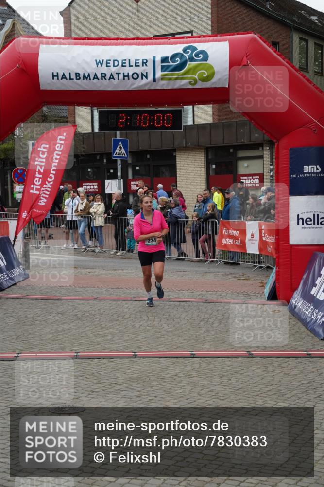 04.05.2025 - 8. Wedeler Halbmarathon Felixshl http://msf.ph/oto/7830383 04.05.2025 12:09:58 Ziel 234 meine-sportfotos.de