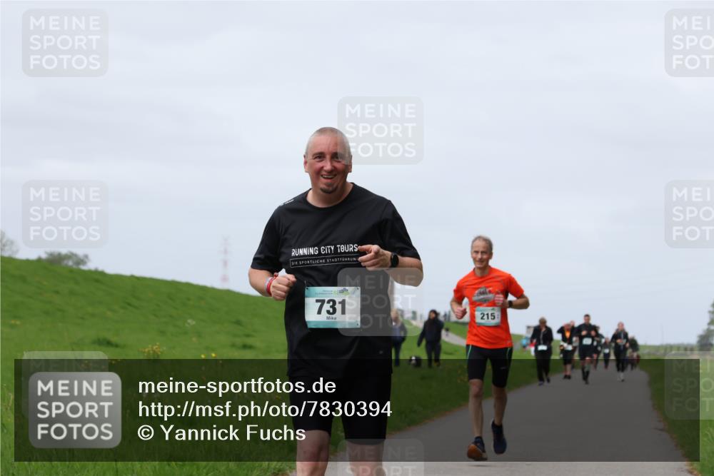 04.05.2025 - 8. Wedeler Halbmarathon Yannick Fuchs http://msf.ph/oto/7830394 04.05.2025 11:38:44 Laufen 731, 215 meine-sportfotos.de