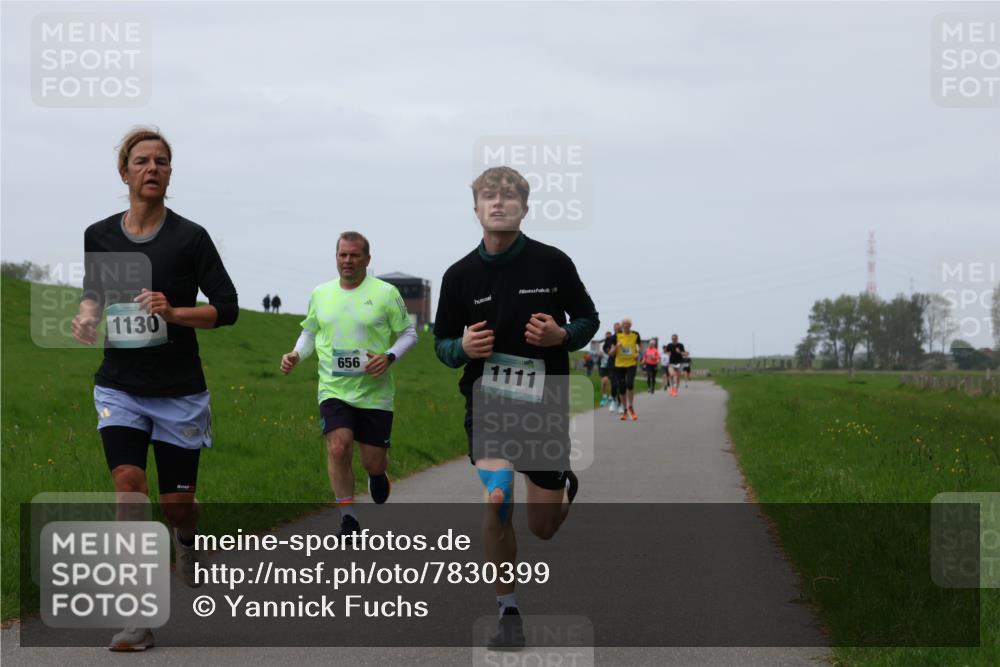 04.05.2025 - 8. Wedeler Halbmarathon Yannick Fuchs http://msf.ph/oto/7830399 04.05.2025 11:19:04 Laufen 1130, 656, 1111 meine-sportfotos.de