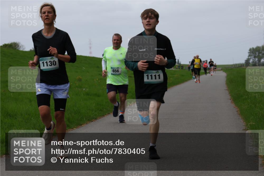 04.05.2025 - 8. Wedeler Halbmarathon Yannick Fuchs http://msf.ph/oto/7830405 04.05.2025 11:19:05 Laufen 1130, 656, 1111 meine-sportfotos.de