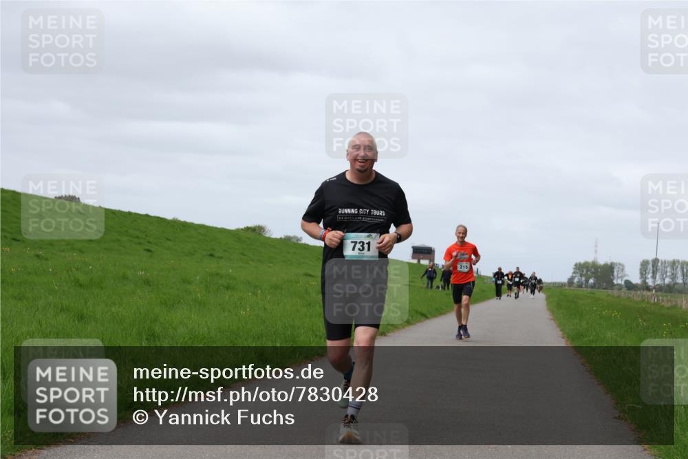 04.05.2025 - 8. Wedeler Halbmarathon Yannick Fuchs http://msf.ph/oto/7830428 04.05.2025 11:38:45 Laufen 731, 215 meine-sportfotos.de