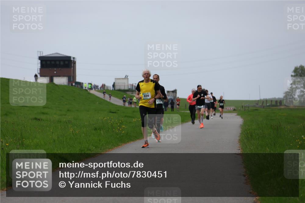 04.05.2025 - 8. Wedeler Halbmarathon Yannick Fuchs http://msf.ph/oto/7830451 04.05.2025 11:19:09 Laufen 934, 177 meine-sportfotos.de