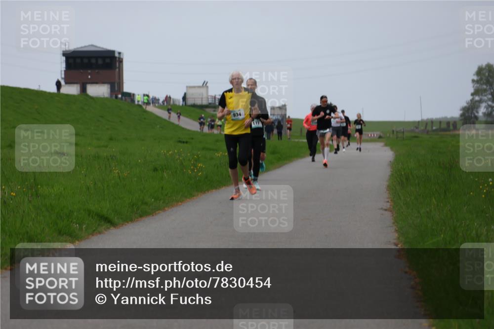 04.05.2025 - 8. Wedeler Halbmarathon Yannick Fuchs http://msf.ph/oto/7830454 04.05.2025 11:19:10 Laufen 934 meine-sportfotos.de